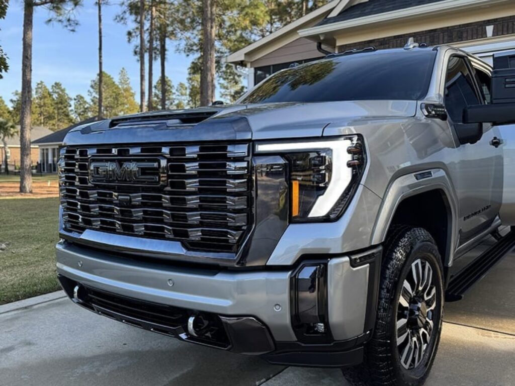 exterior car detailing